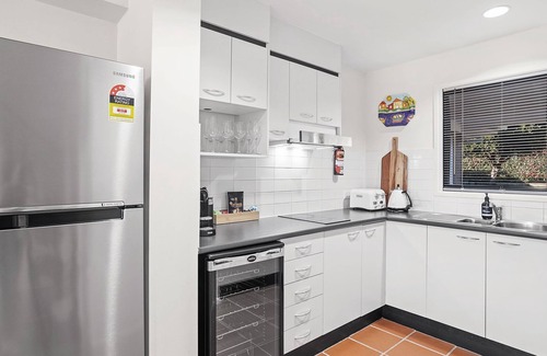 Salamander Bay House | Horizons Fairway Views Townhouse 108 - Golfers Getaway - stay right on the championship course!