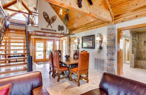 Deering House | Hornersville Vacation Rental with Private Pond!