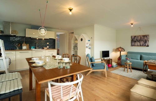 Ouddorp House | Horrelshoogte 51 Holiday home in Ouddorp at Sea