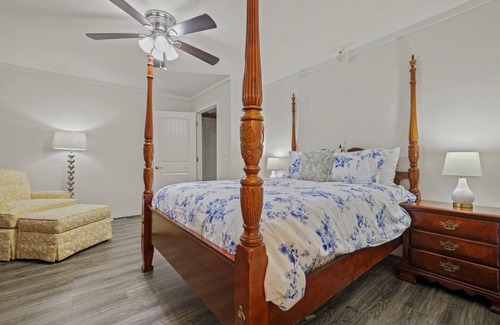 LaFayette Other | Horse Farm Experience in Genuine Log Cabin