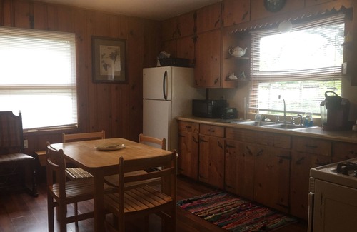 Ottawa House | Horse Ranch - Starved Rock - Skydive Chicago