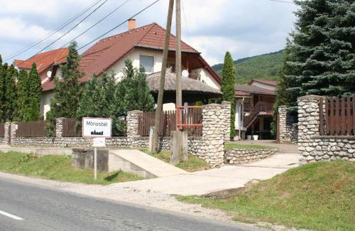 Monosbel House | Horváth Vendégház