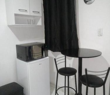 Mirim House | Hospedagem Primeira Quadra da Praia