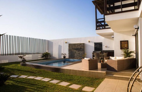 Pimentel House | Hospedaje Casa de Playa frente al Mar