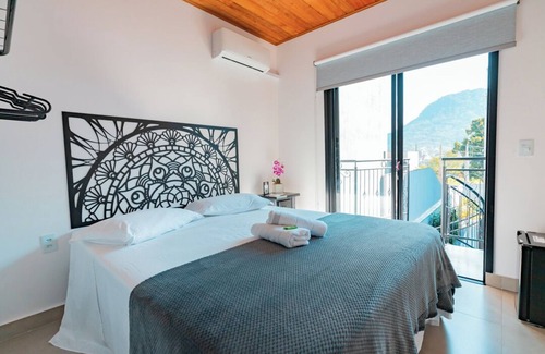 Barra House | Hospedaria da Barra Balneário Camboriú