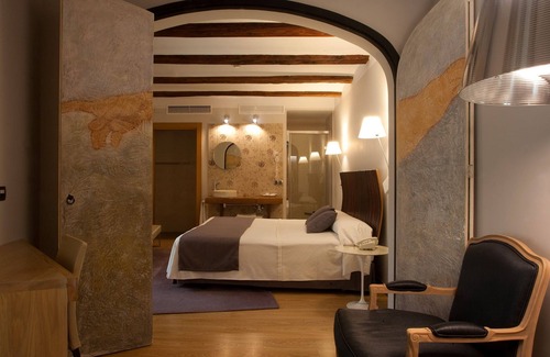 Estella Hotel | Hospederia Chapitel