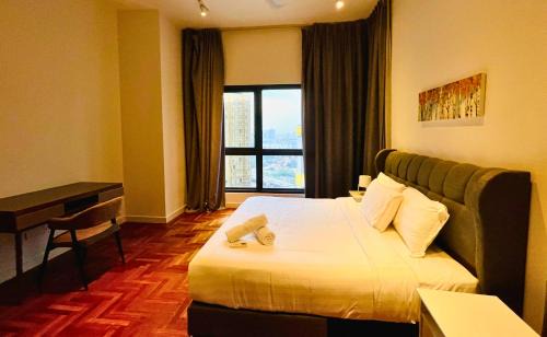 Kuala Lumpur City Centre Apartment | Hospitality Service Suites The Mews Klcc