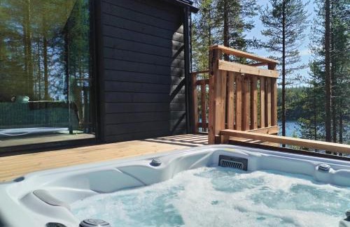 Kehys-Kainuu Villa | Hossaville Luxe West Lake Cabin