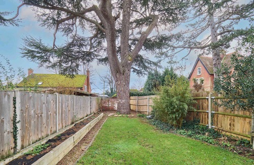 Canterbury House | Host & Stay | Cedar Cottage