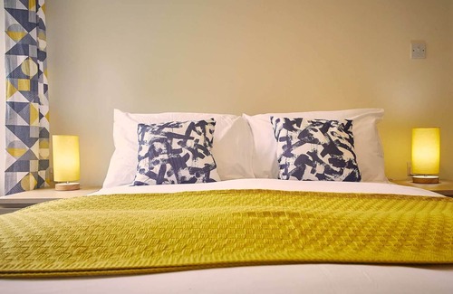 Eastgate Apartment | Host & Stay | Chapel Race - Low Force