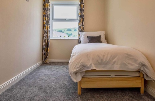 Eastgate Apartment | Host & Stay | Chapel Race - Low Force