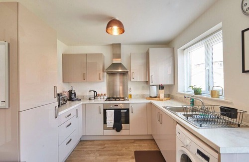 Highnam House | Host & Stay | Cornflower Way