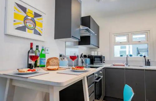 Caterham Apartment | Host & Stay - Croydon Road Apartments