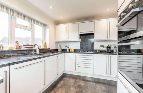 Mundesley House | Host & Stay | Gorse Cottage