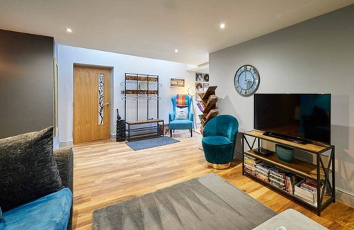 South Charlton Apartment | Host & Stay | Indigo River