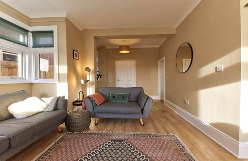 Marley Hill Apartment | Host & Stay | Redlands Annexe