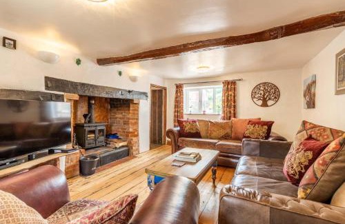 Thorpe Market House | Host & Stay - Sand Pit Cottage