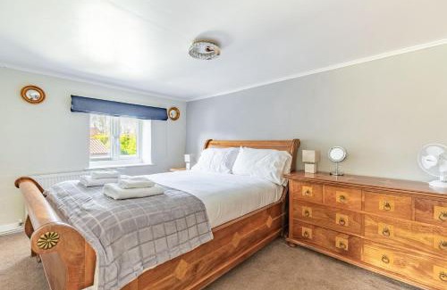 Thorpe Market House | Host & Stay - Sand Pit Cottage