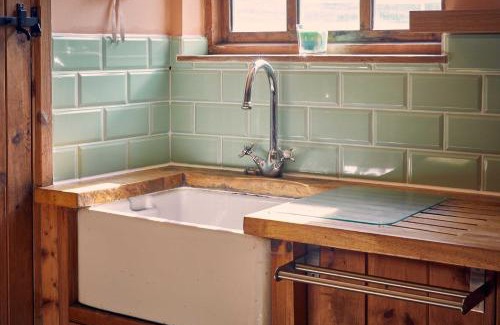 Rookhope House | Host & Stay - The Red Brick Barn