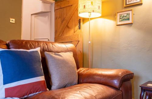 Alfreton House | Host & Stay - Well Farm Cottage