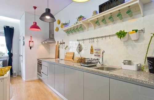 Uniao de Freguesias do Centro Apartment | Host Wise - Charmy Sunny Duplex | City Center