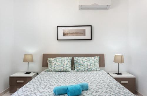 Aldeia das Acoteias Apartment | Host Wise - Fresh Sunny Flat with Pool & Terrace