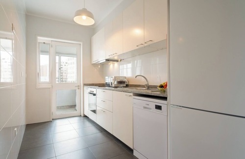 Boavista Apartment | Host Wise - Spacious Modern Flat w/Balcony