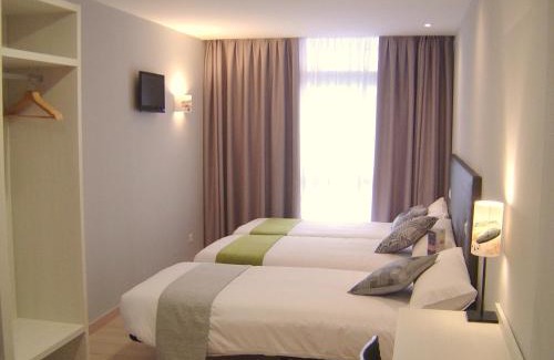 La Nova Esquerra de l'Eixample House | Hostal Aslyp 114