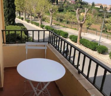 Tivissa House | Hostal Braseria Missamaroi