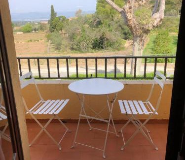 Tivissa House | Hostal Braseria Missamaroi
