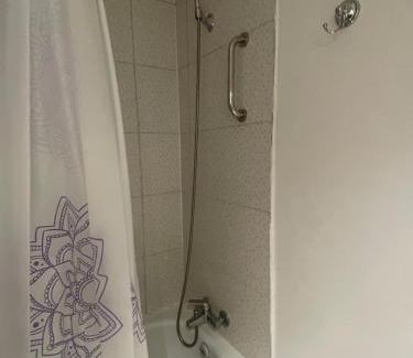 Valdivia Bed & Breakfast | Hostal camino del río