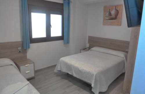 Trevelez House | Hostal Casa Fermina- A 2 horas de las pistas de esquí