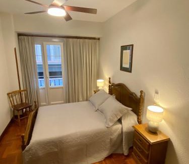 Estella House | Hostal Cristina