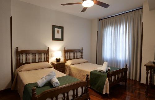 Estella House | Hostal Cristina