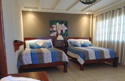 Jucuaran Hotel | Hostal Doña Consuelo