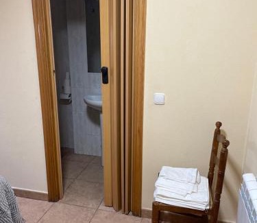 Cendea de Olza House | HOSTAL DON JAVIER