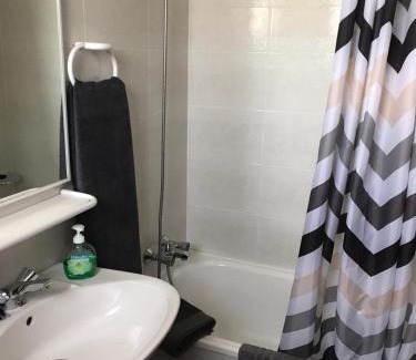 La Coromina House | Hostal El Violí