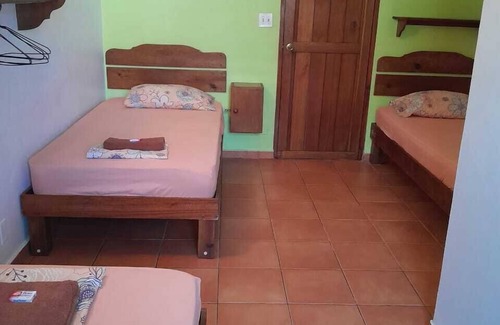 Bocas del Toro Hostel | HOSTAL HANSI BOCAS TOWN