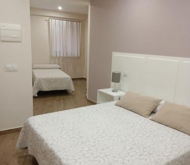Toledo City Center House | Hostal Infantes