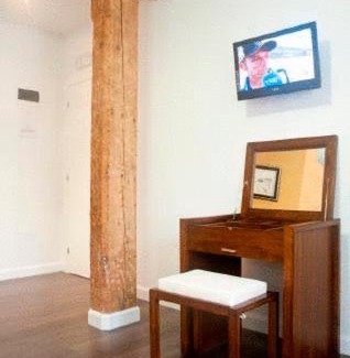 Santander House | Hostal Jardin Secreto