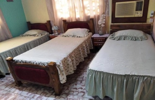 Las Tunas House | Hostal La Aurora LAS TUNAS