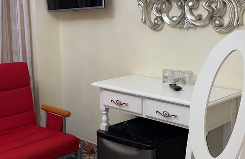 Conil de la Frontera City Center Hostel | Hostal Lojo