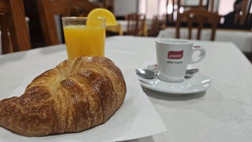 Blanes House | Hostal Los Maños