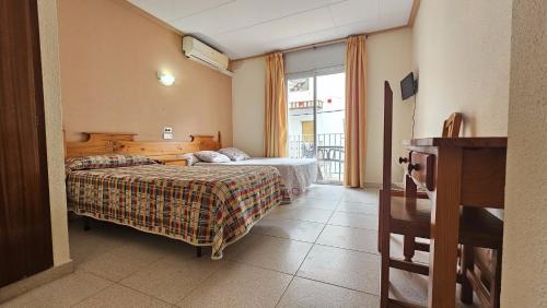 Blanes House | Hostal Los Maños