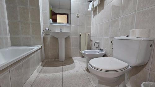 Blanes House | Hostal Los Maños