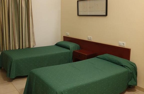Can Pastilla House | HOSTAL MARACAIBO