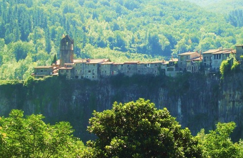 Castellfollit de la Roca House | Hostal Mont-Rock