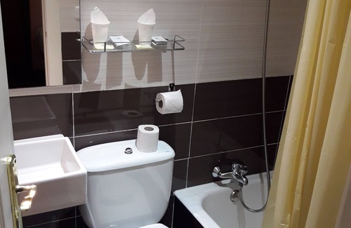 Chueca House | Hostal New go Inn