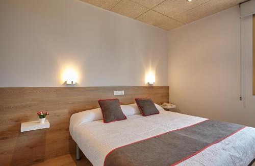 Cervera Hotel | Hostal Nobadis