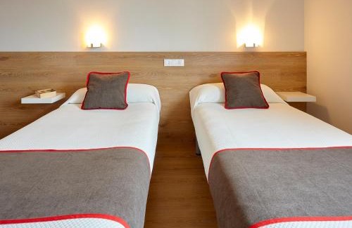 Cervera Hotel | Hostal Nobadis